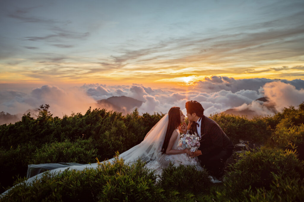 合歡山婚紗｜幾月去最有雲海？不想拍到遊客怎麼辦？KVISION首席攝影師獨家分享 | Kvision婚紗攝影